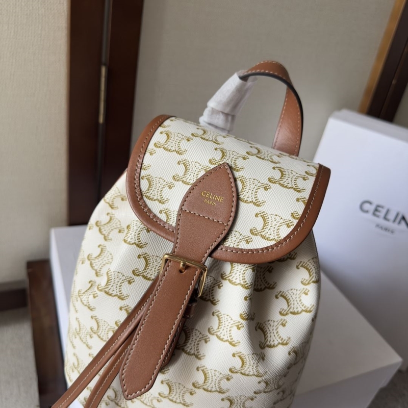 Ce1i*e triomphe bags